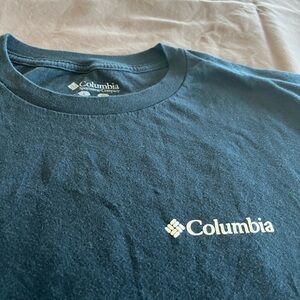 Columbia Men's Short Sleeve Logo T-Shirt in Navy